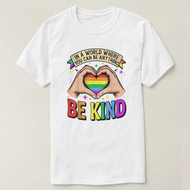 Camiseta Be Anything, Be Kind - Rainbow Heart Support (Frente do Design)