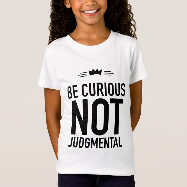 Camiseta Be curious black (Frente)