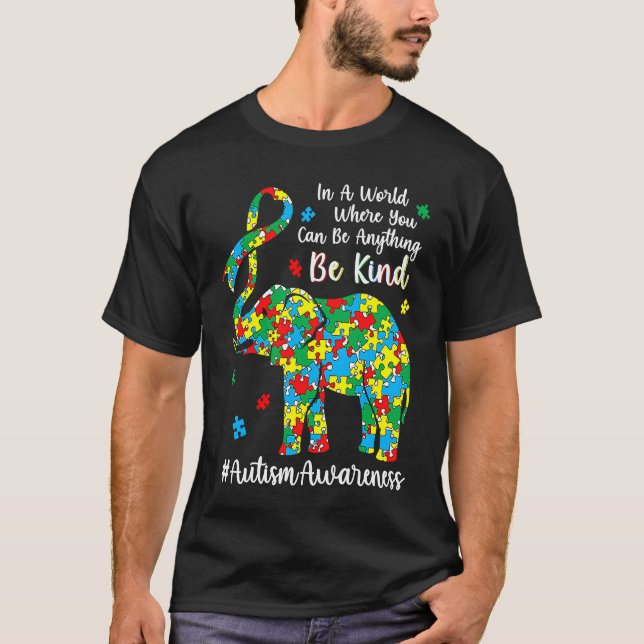 Camiseta Be Kind Autism Awareness Month Puzzle Piece Ribbon (Frente)