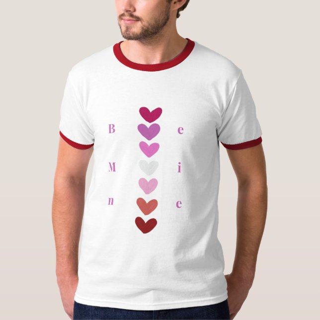 Camiseta Be Mine Minimal Heart Stack Valentine T-Shirt (Frente)