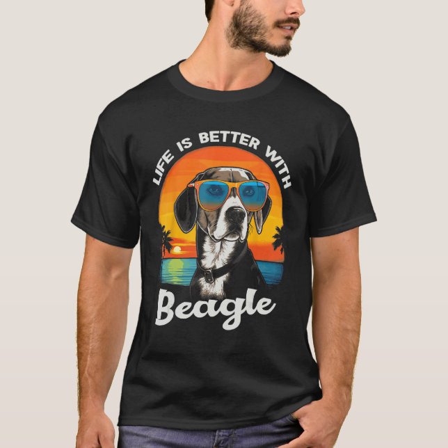 Camiseta Beach  with a Beagle Dog (Frente)