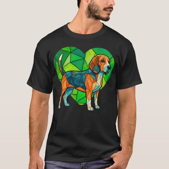 Camiseta Beagle Geométrico com fundo de Coração Verde (Frente)
