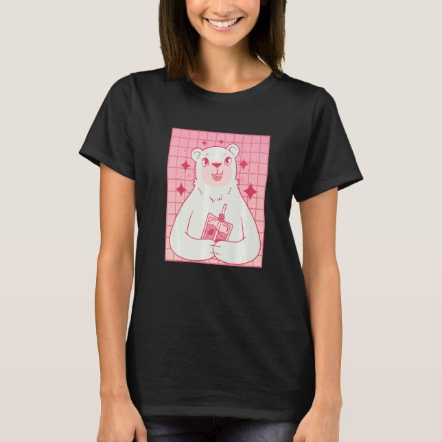 Camiseta Bear Drinking Strawberry Milk (Frente)