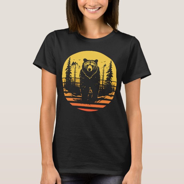 Camiseta Bear Forest Nature Retro Sunset (Frente)