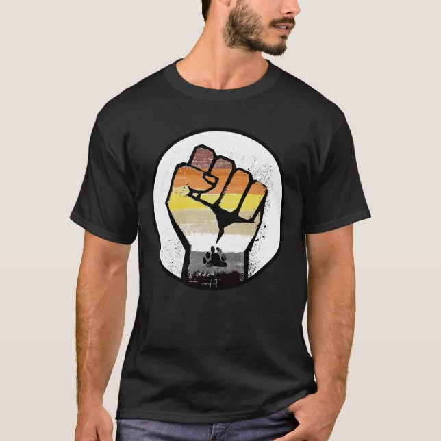 Camiseta Bear Pride Fist (Frente)