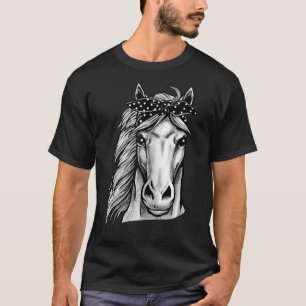 Camiseta Beautiful Horse With Cute Polka Dot Bandana - Hand