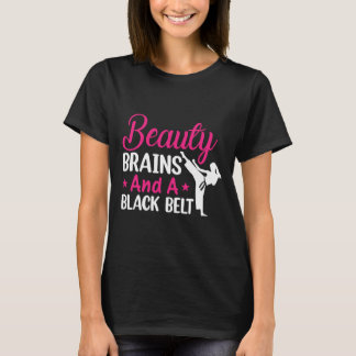 Camiseta Beauty Brains And A Black Belt Martial Arts Cute K