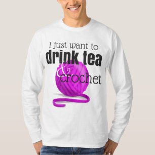 Camiseta Beba chá e crochê ~ Presente engraçado para o croc