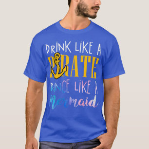 Camiseta Beba como uma dança pirata como uma doce dádiva de