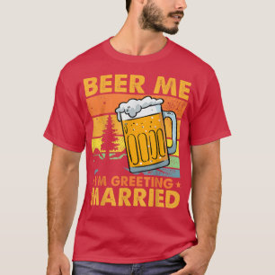 Camiseta Bebam Eu Vou Casar Com Homens Engraçados.