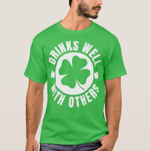 Camiseta Bebe bem com outras Ruas engraçadas de Dia de São