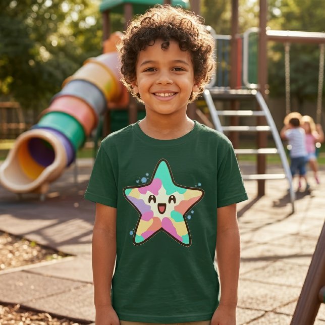Camiseta Bebê Estrela-do-Mar Kawaii Sorridente com Bolhas (Cute Smiling Kawaii Baby Starfish with Bubbles. Boy Basic Green T-Shirt)