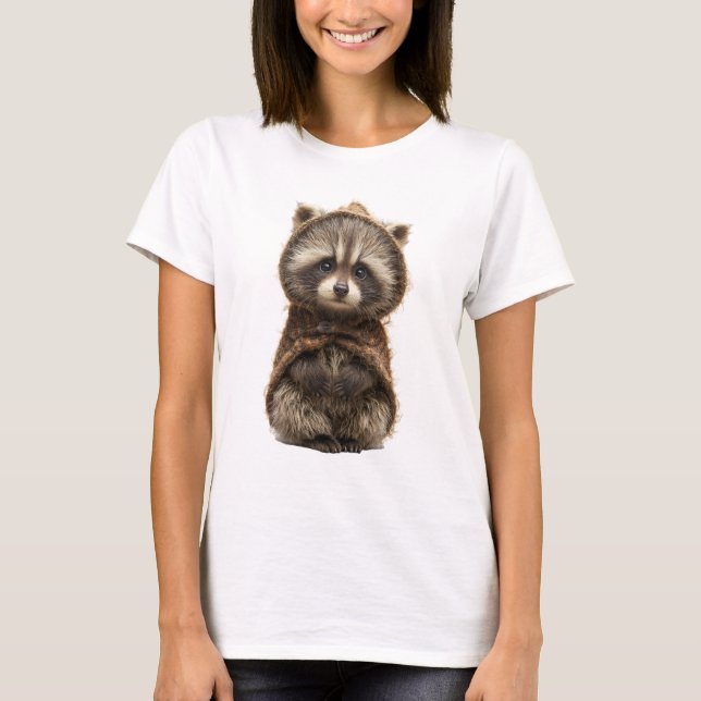 Camiseta Bebê Mapache Adorável em Capa Marrom Rústica com C (Frente)