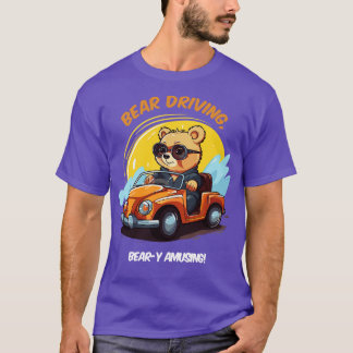 Camiseta bebê urso dirigindo um carro