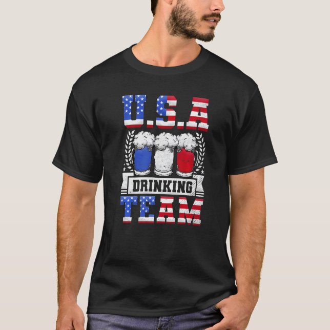 Camiseta Bebendo Americano Beer Day (Frente)