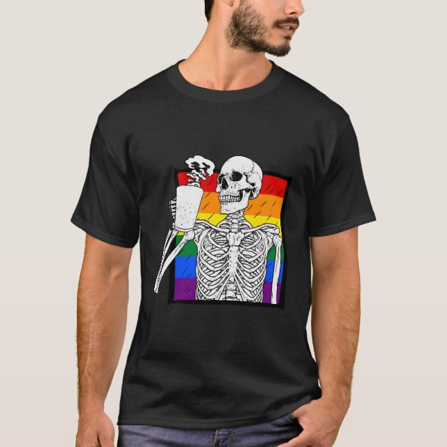 Camiseta Bebendo de Café Halloween Skeleton Skull Café Lo (Frente)