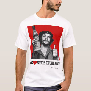 Camiseta Bebendo do frenesi do coração de Che