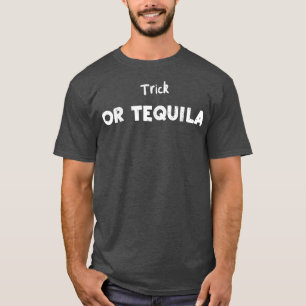 Camiseta Bebendo Trick Ou Tequila Halloween Sayings 1940