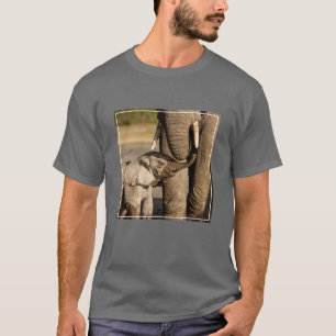 Camiseta Bebês Mais Pobres Bebê Elefante e mamã