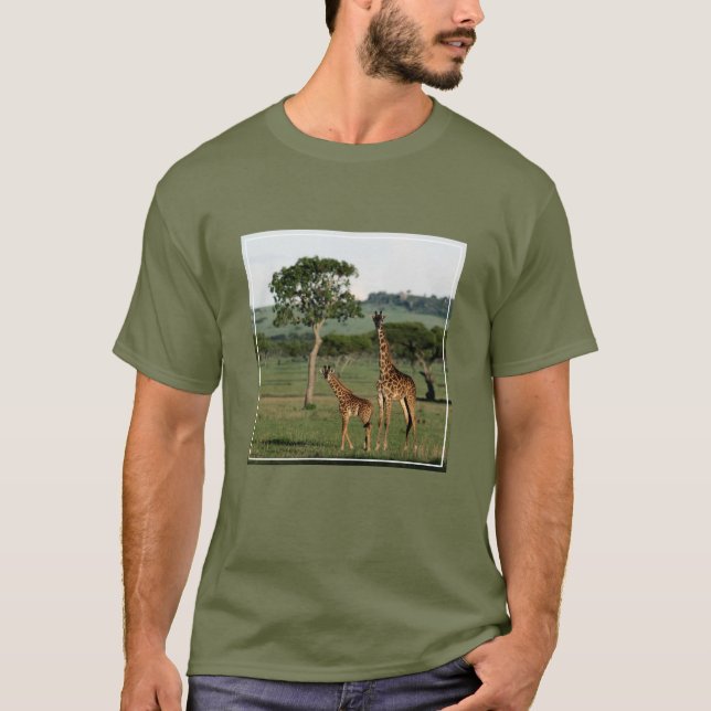 Camiseta Bebês Mais Pobres | Giraffe Calf & Mama (Frente)
