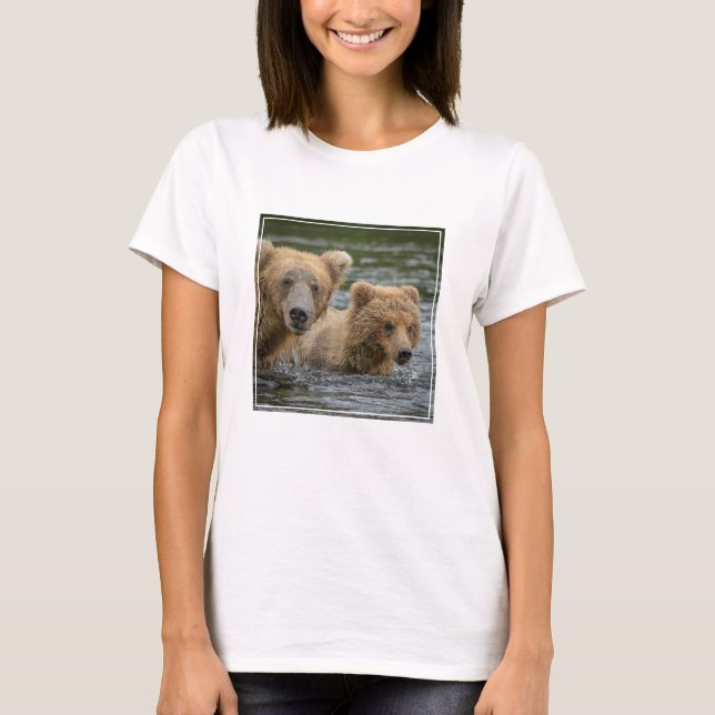 Camiseta Bebês Mais Pobres | Urso-Mama e Cubos (Frente)