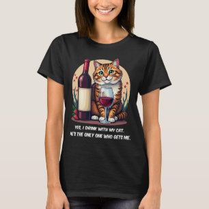 Camiseta Bebida Engraçada Com Meu Vinho De Gato No Teto