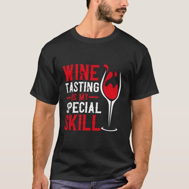 Camiseta Bebida Provando de vinho Pai Bebendo de vinho (Frente)