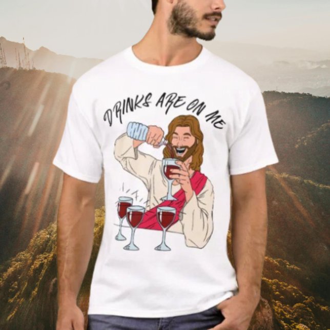 Camiseta Bebidas Estão Em Mim (Criador carregado)