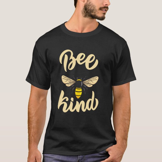 Camiseta Bee Kind Bee Beekeeper Bees Whisperer Beekeeping B (Frente)