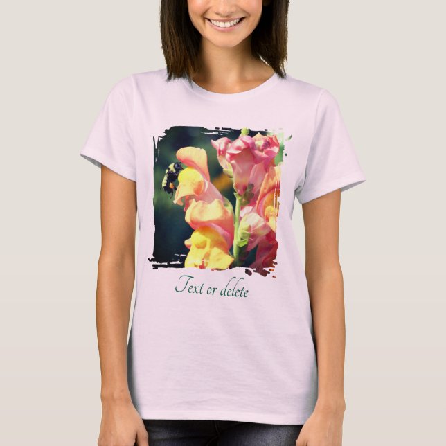 Camiseta Bee On Snapdragon Flower Personalized (Frente)