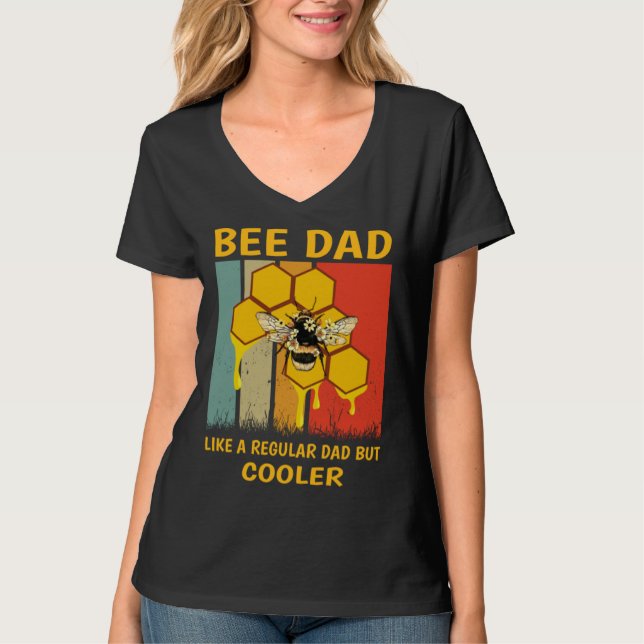 Camiseta Beekeeper Bee Dad Honey Like A Regular Dad But Coo (Frente)