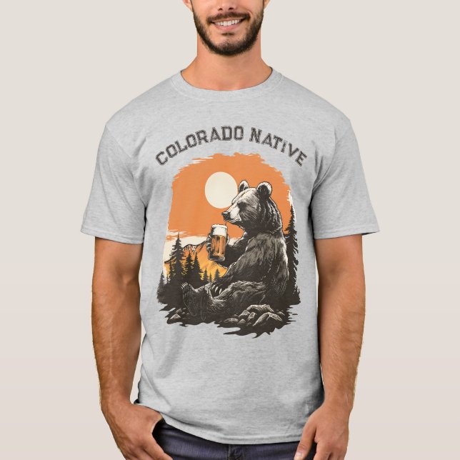 Camiseta Beer Bebendo Bear Colorado Nativo (Frente)
