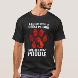 Camiseta Behind Every Great Person There Is A Great Love P
