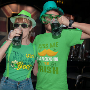 Camiseta Beije Me Estou Fingindo que Sou Irlandês Dia de Sã