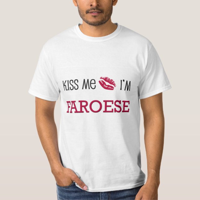 Camiseta Beije-me que eu sou FAROESE (Frente)