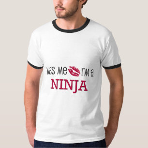 Camiseta Beije-me que eu sou um NINJA