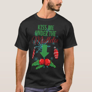Camiseta Beije-Me Sob O Mistletoengraçado Natal Para Adulto