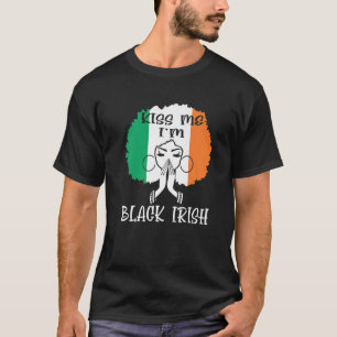 Camiseta Beije-me Sou Dia de São Patrício Negro Irlandês