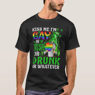 Camiseta Beije-me Sou Gay ou Irlandês ou Rua Bebado Patrick