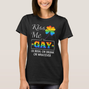 Camiseta Beije-me Sou Gay ou Irlandês Patrick's Day Lgbt Sh