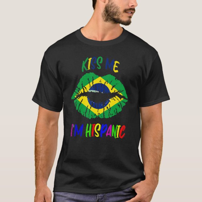 Camiseta Beije-me, sou hispânico, bandeira do brasil, Patri (Frente)