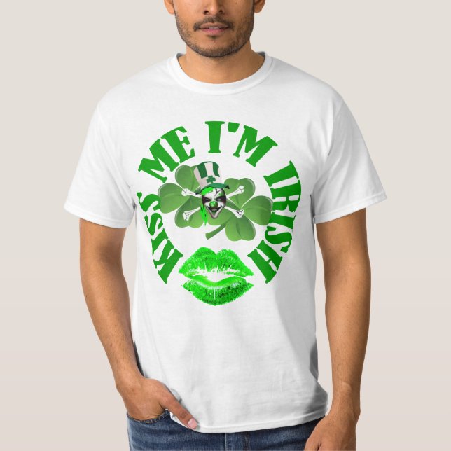 Camiseta Beije-me Sou irlandês, Dia de São Patrício engraça (Frente)