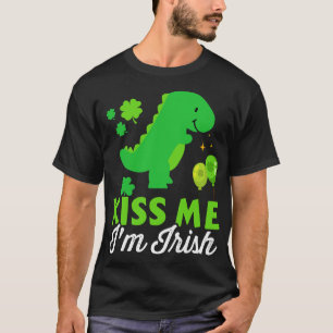 Camiseta Beije-me Sou um dinossauro irlandês, fofo, trex St