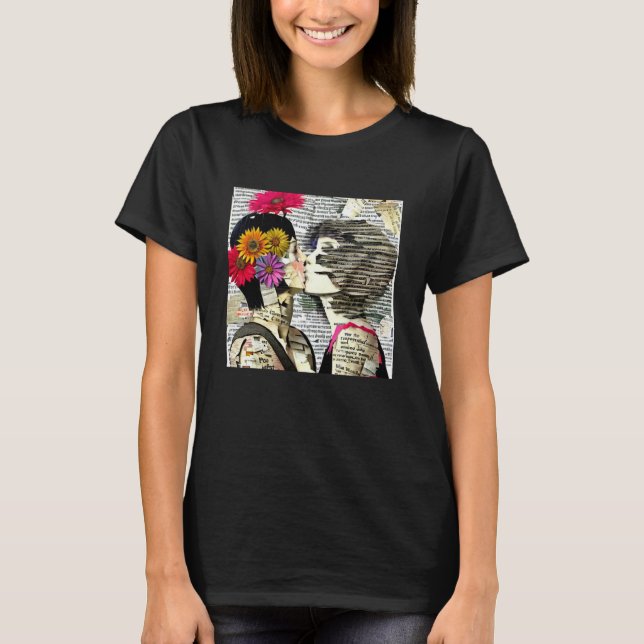 Camiseta Beijo | Amor LGBTQ | Duas Mulheres A Beijar Orgulh (Frente)