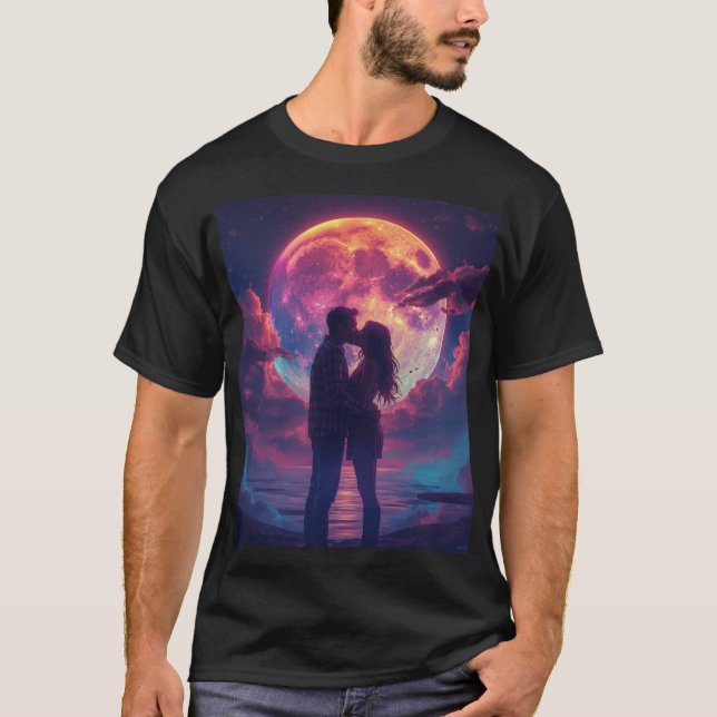 Camiseta Beijo Arco-íris Sob Luz da Lua (Frente)