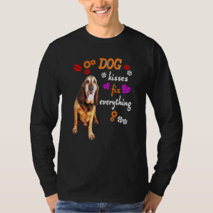 Camiseta Beijos de Sangue consertam tudo o que é bonito e s