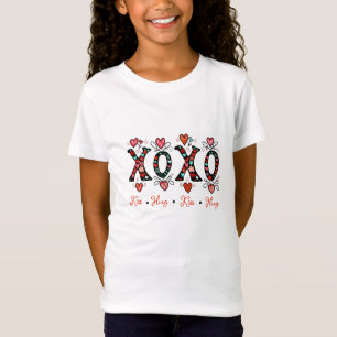 Camiseta Beijos e Abraços doodle arte Dia dos Namorados