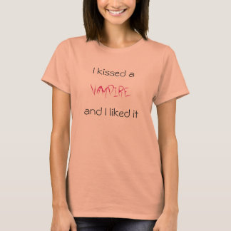 Camiseta beijou um vamp