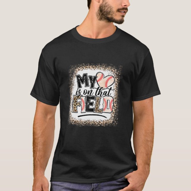 Camiseta Beisebol Leopardo Sangrado Mãe Meu Coração Está Ni (Frente)