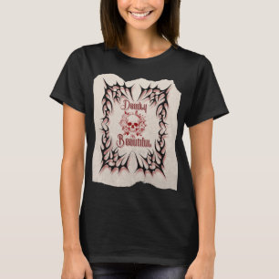 Camiseta Bela e Mortal – Desenho Floral de Caveira Gótica